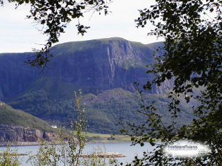 Cliffs Overlake